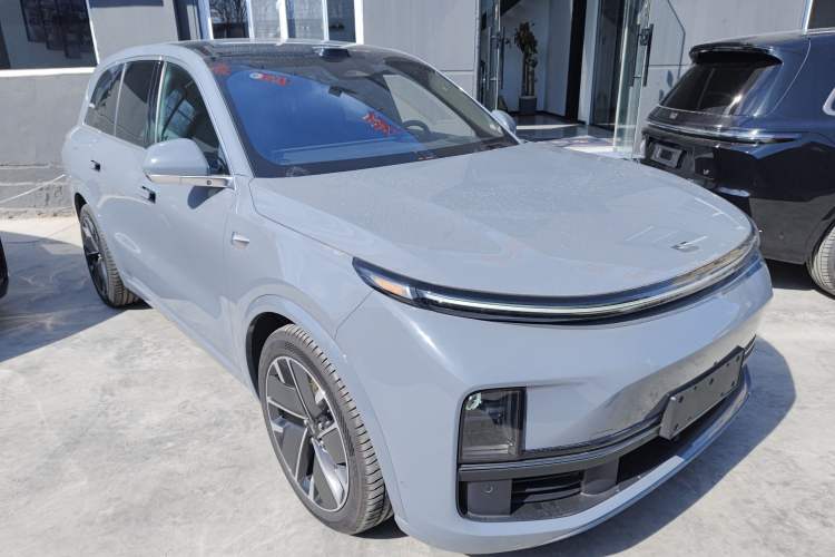 Used Li Auto L8 2025 Ultra Smart Refreshed Edition
