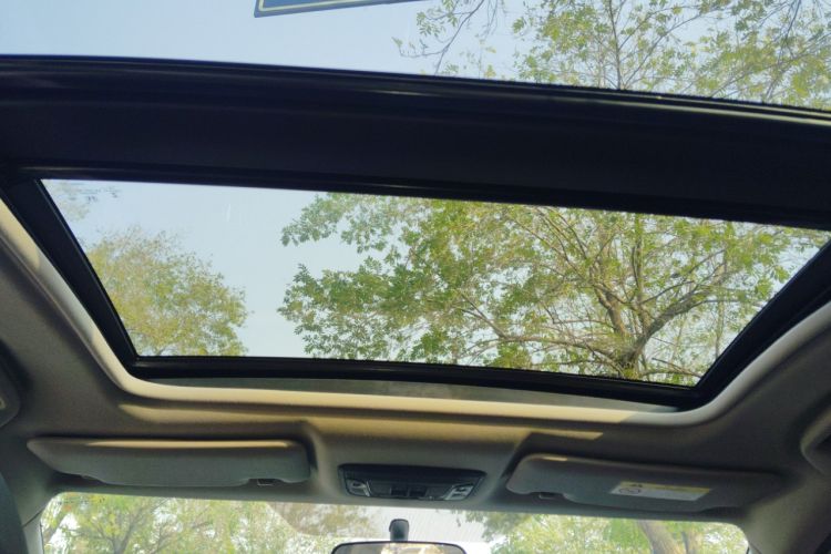 Used Honda Vezel 2020 1.5L CVT Pioneer Edition
