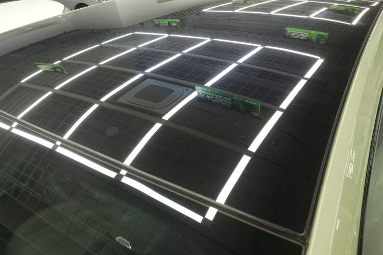 Used Hongqi EH7 2024 690 Pro Roof