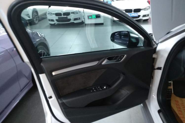 Used Audi S3 2015 S3 2.0T Limousine
