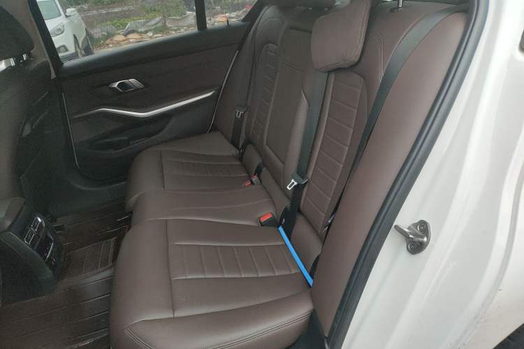 Used BMW 3 Series 2020 320Li M Sport Package Left Rear Seat