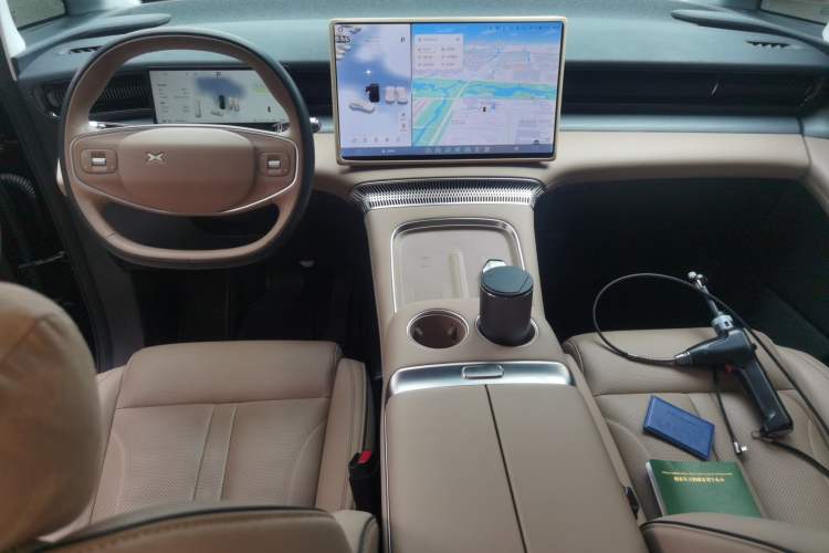 Used XPeng X9 2024 702 Ultra-Long Range Max