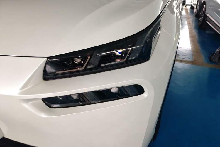 Used AION V 2021 Plus 70 Smart Edition Lithium Iron Phosphate
