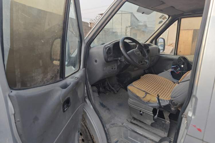 Used Ford Classic Transit 2009 2.8T Diesel Multi-Function Short-Wheelbase Low-Roof JX493ZLQ3