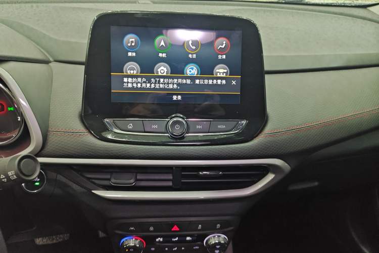 Used Chevrolet Trax 2021 Redline 335T CVT Luxury Edition China VI Standard