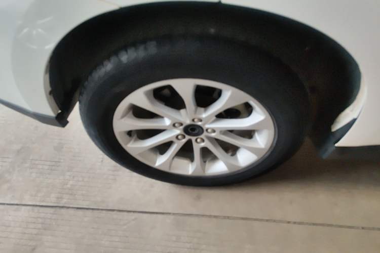 Used Haval H2 2017 Red-Label 1.5T Manual Two-Wheel Drive Comfort Model
