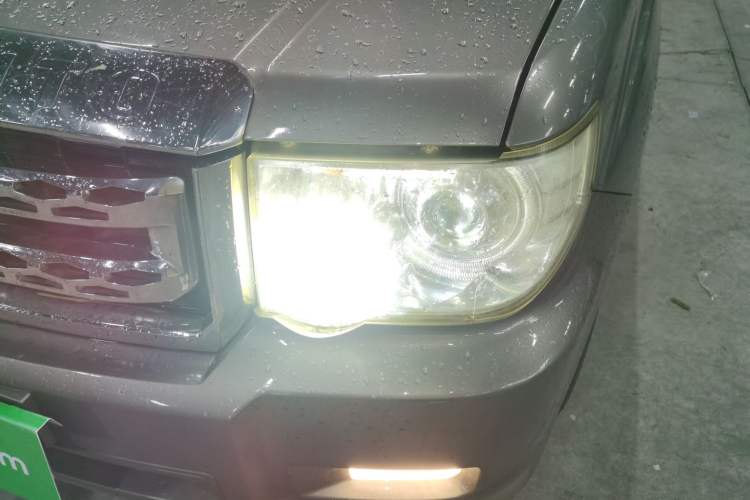 Used Foday Lion F16 2013 2.0T Diesel Two-Wheel Drive Entry-Level 4F20TC1
