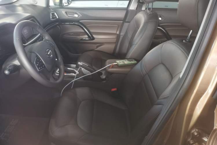 Used GAC Trumpchi GS4 2015 200T G-DCT Luxury Edition