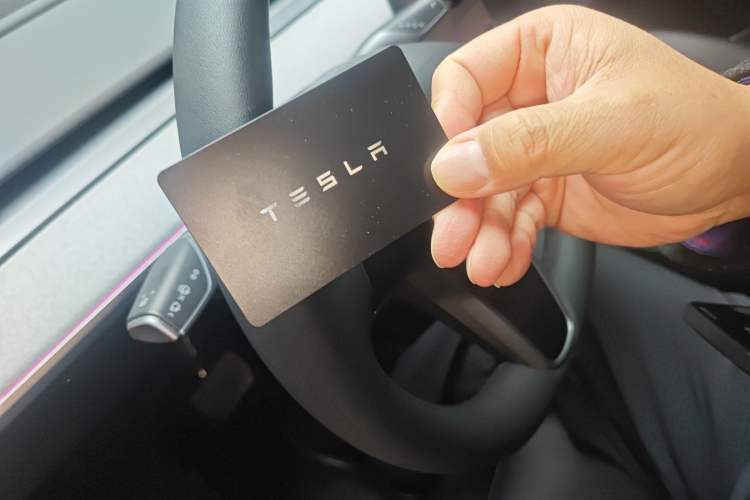 Used Tesla Model Y 2024 Rear-Wheel-Drive Version
