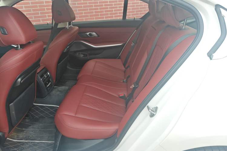 Used BMW 3 Series 2022 Restyled 320Li M Sport Package Left Rear Seat