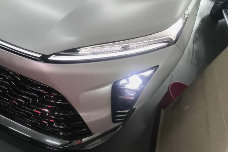 Used Buick GL8 New Energy 2024 Lu Zun Luxury Edition 7-Seater