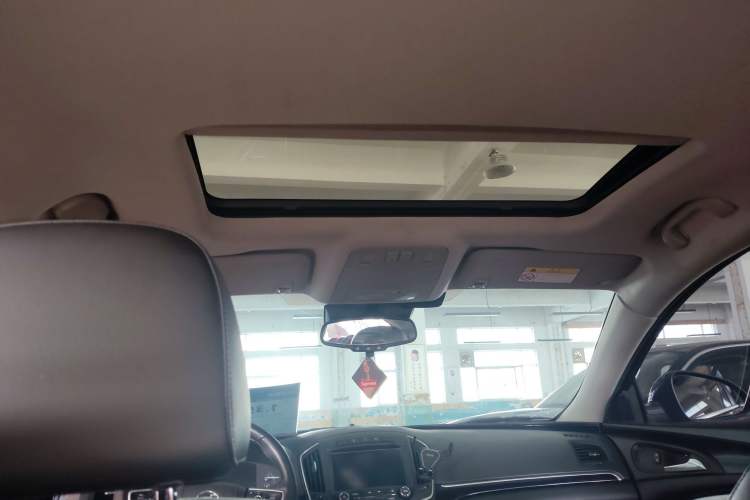 Used Buick Regal 2015 1.6T Elite Tech Model
