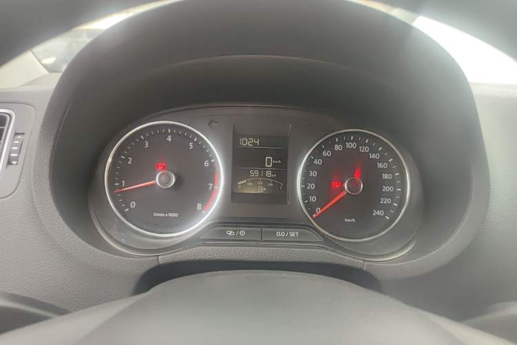 Used Volkswagen Polo 2014 1.4L Manual Comfort Edition
