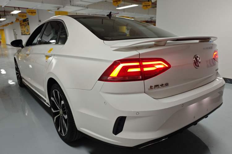 Used Volkswagen Lamando 2017 2.0T GTS
