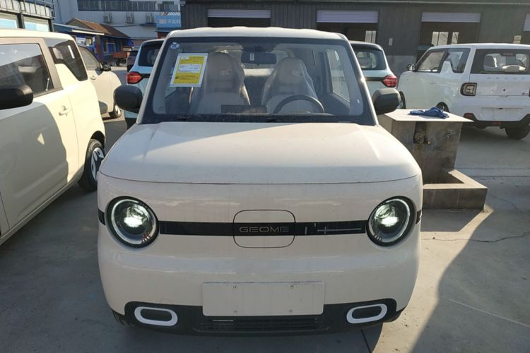 Used Geely Galaxy Panda 2025 210 km – Yuanqi Bear
