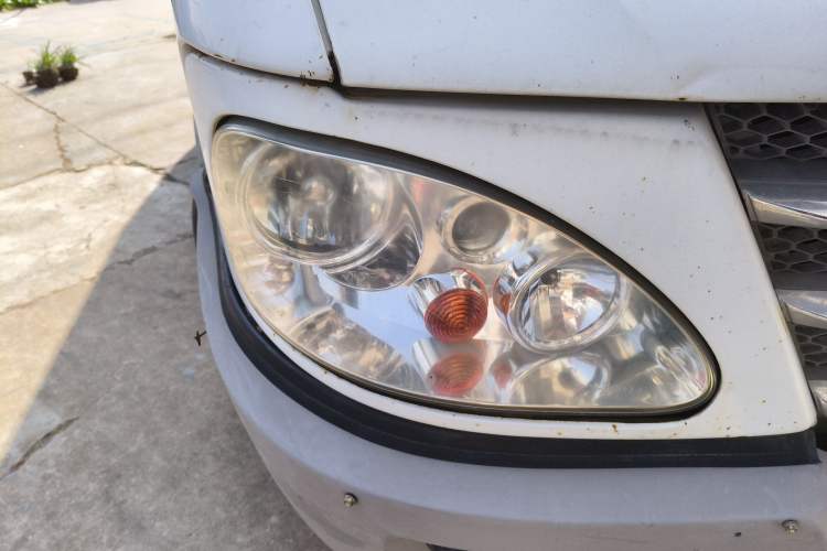 Used Iveco Power Daily 2013 2.8T-A36 Dual-Purpose Passenger and Cargo Vehicle
