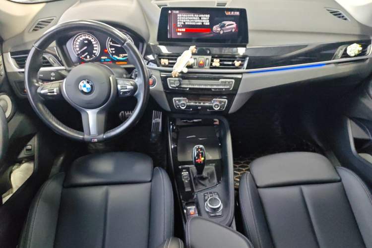 Used BMW X1 2022 sDrive20Li Luxury Model Center Console