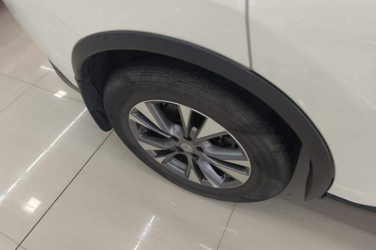 Used Nissan Murano 2021 2.5L XL Two-Wheel Drive Smart Connect Luxury Edition
