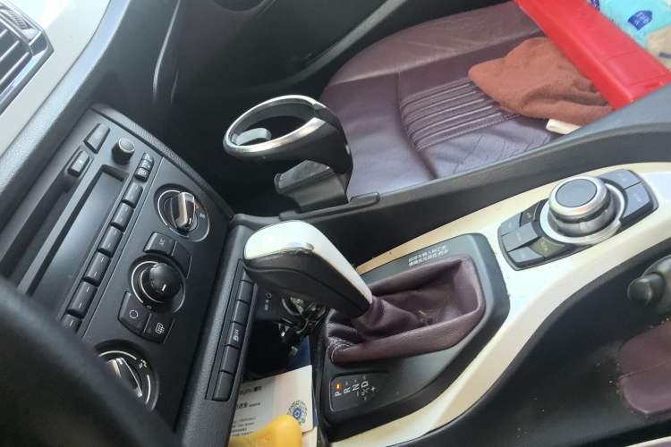 Used BMW X1 2013 sDrive18i Fashion Model
