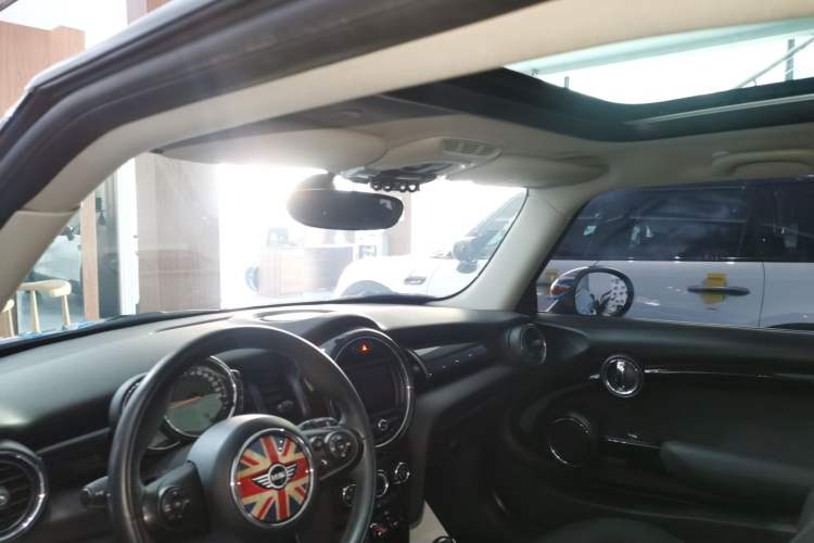 Used MINI 2018 1.5T ONE PLUS