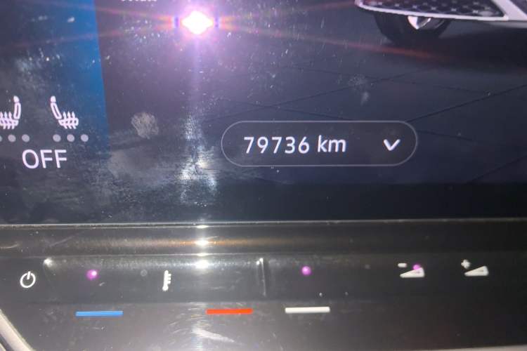 Used Volkswagen ID.6 CROZZ 2021 Long-Range PRO Edition Odometer Close Up