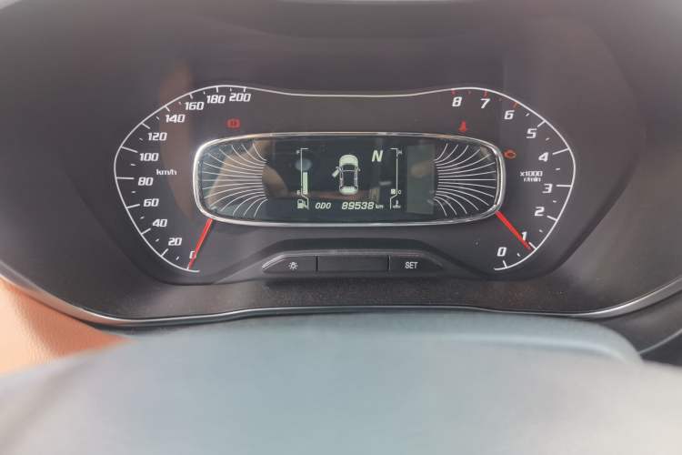 Used Baojun 510 2017 1.5L Automatic Luxury Model Odometer Close Up