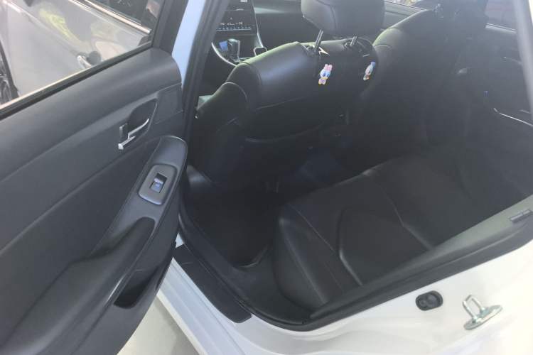 Used Toyota Avalon 2023 2.5L Luxury Edition