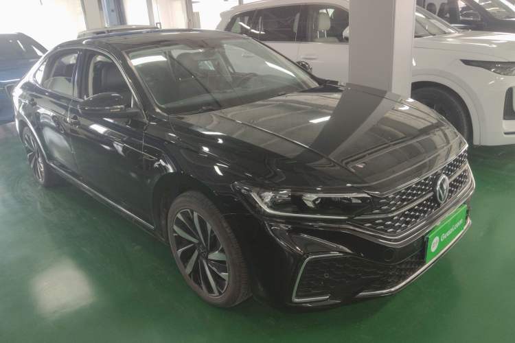 Used Volkswagen Passat 2022 330TSI Starry Elite Edition
