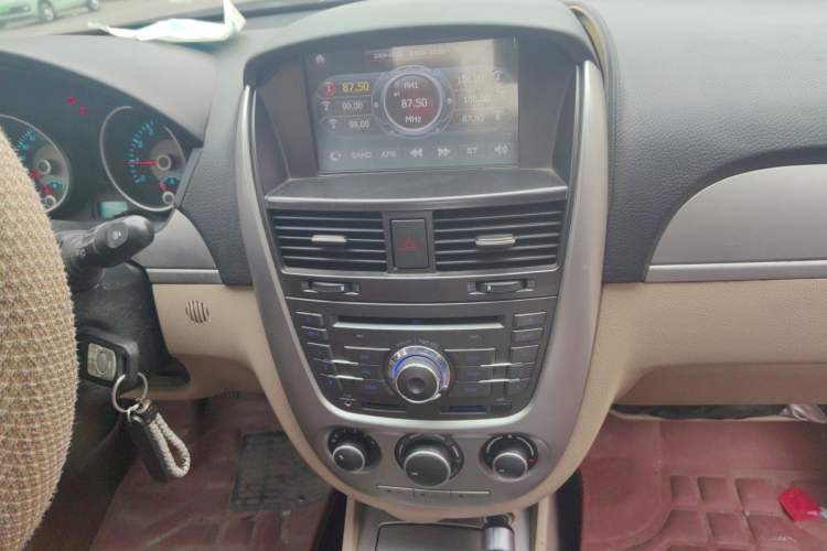 Used Buick Excelle 2011 1.6 LX-MT
