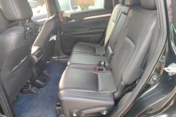 Used Toyota Highlander 2021 2.0T Four-Wheel Drive Luxury Edition 7 Seats
