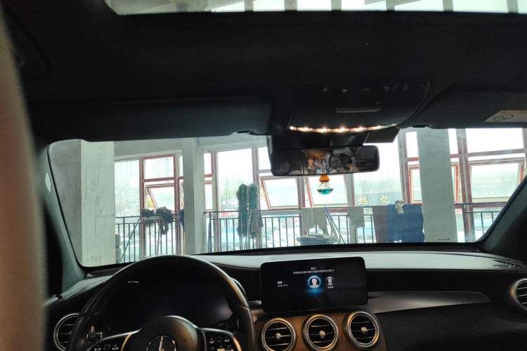 Used Mercedes-Benz GLC 2022 GLC 300 L 4MATIC Dynamic Edition Prestige Model Headliner