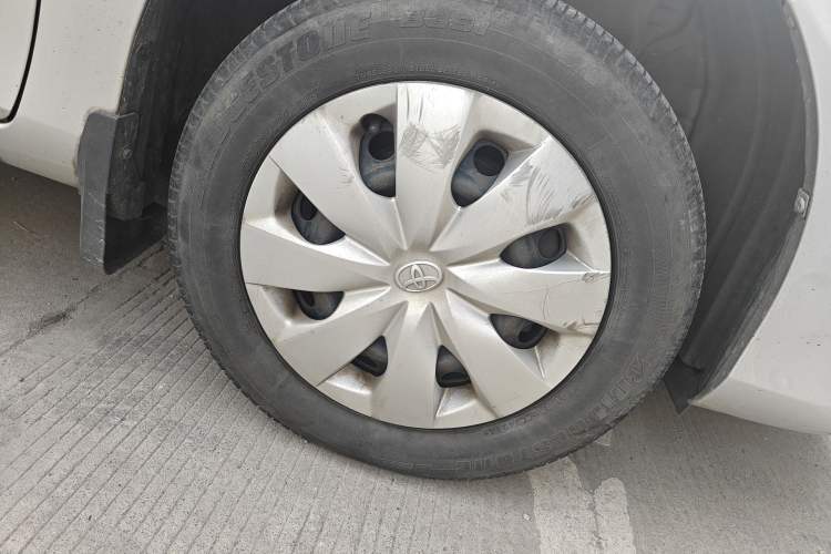 Used Toyota Vios 2014 1.3L Manual Xiang Edition Right Front Wheel Hub