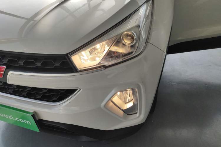 Used Wuling Hongguang S3 2018 1.5L Manual Comfort Model China V Standard Left Front Headlight