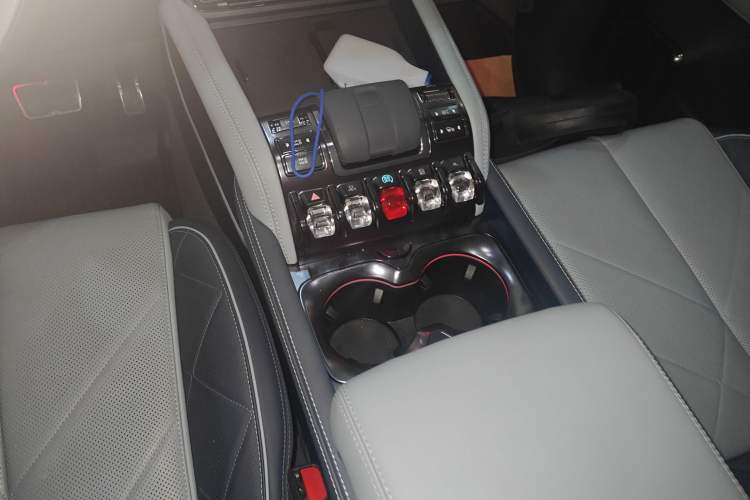 Used Formula Leopard Leopard 5 2023 Navigator Edition