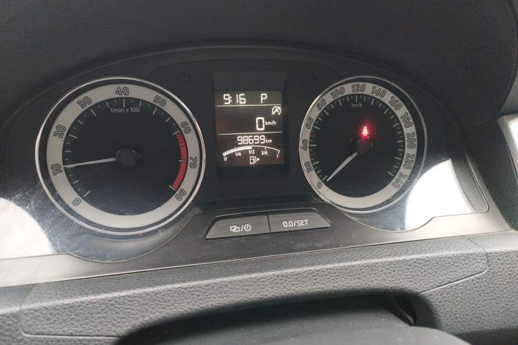 Used Skoda Rapid 2019 1.5L Automatic Comfort Edition China V Standard Odometer Close Up