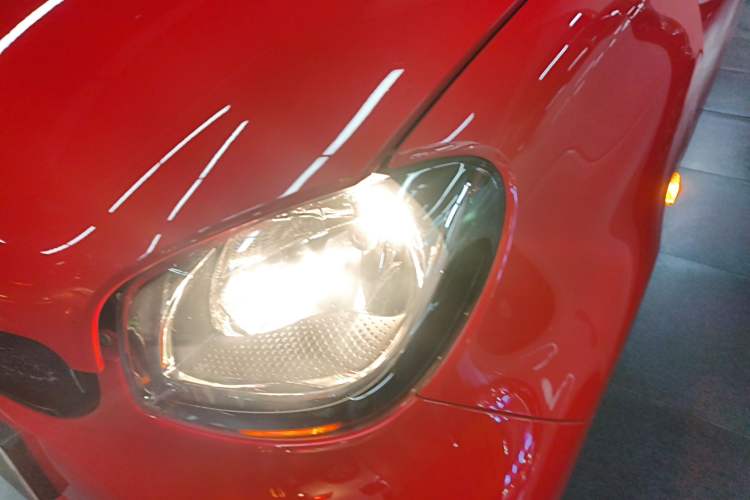 Used smart fortwo 2015 1.0L 52 kW Hardtop Passion Edition