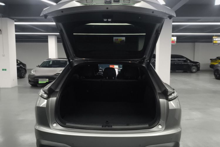 Used ONVO L60 2024 60 kWh Rear-Drive Version