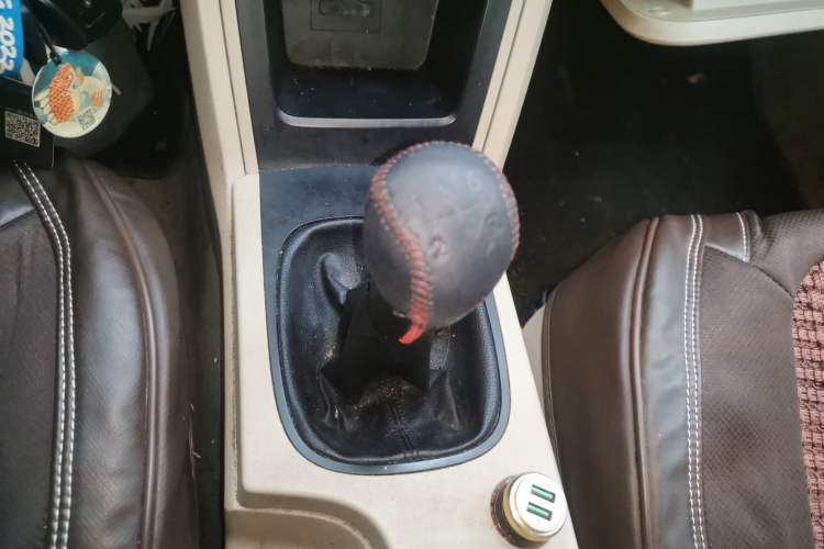 Used Roewe 350 2014 1.5L Manual Xunchi Edition
