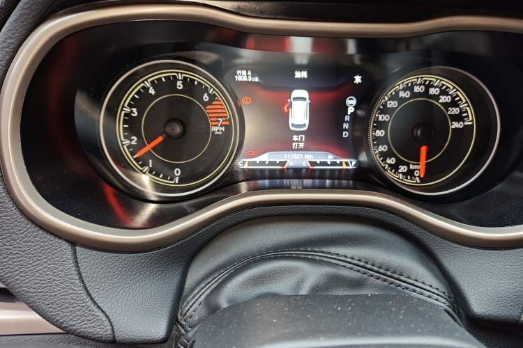 Used Jeep Cherokee 2016 2.0L Superior Edition
