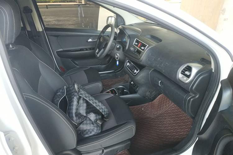 Used JAC iEV6E 2019 Upgraded iEV6E Luxury Model
