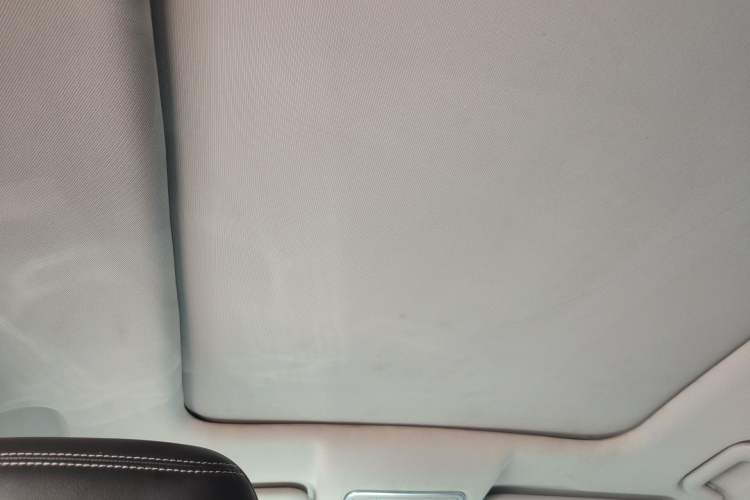 Used Dongfeng Fengon 580 2022 1.5T Automatic Enjoyment Model Headliner