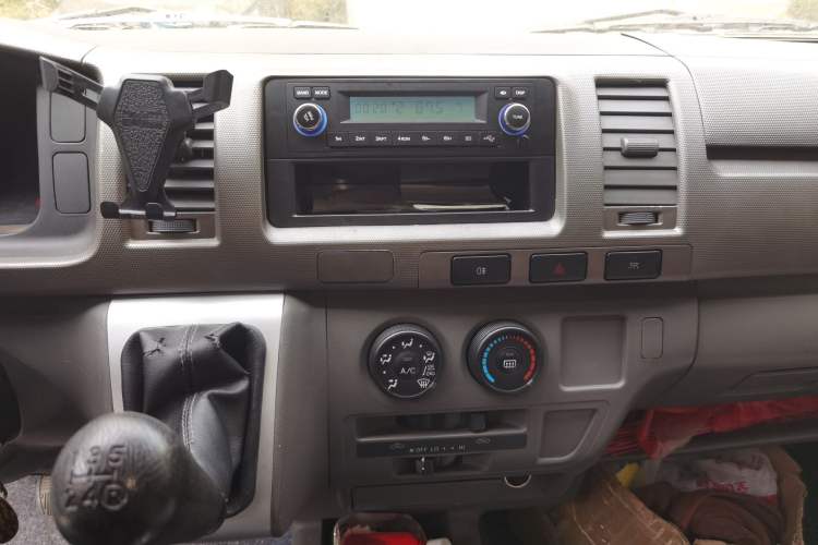 Used King Long Kairui Haoke 2019 2.2L Van Series High-Roof V22 Audio And AC Panel