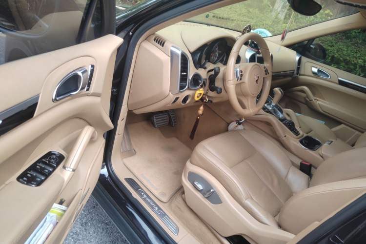 Used Porsche Cayenne 2011 Cayenne S 4.8L