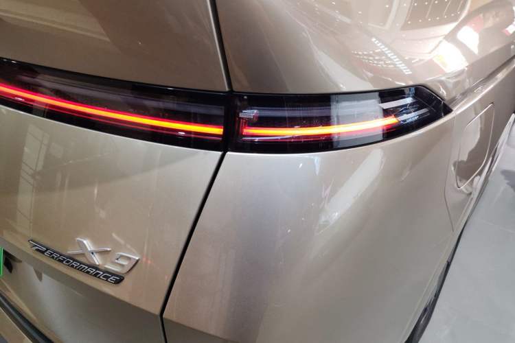 Used XPeng X9 2024 640 All-Wheel Drive High-Performance Max