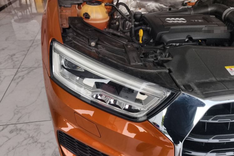 Used Audi Q3 2018 30th Anniversary Edition 35 TFSI Sport Model Right Front Headlight