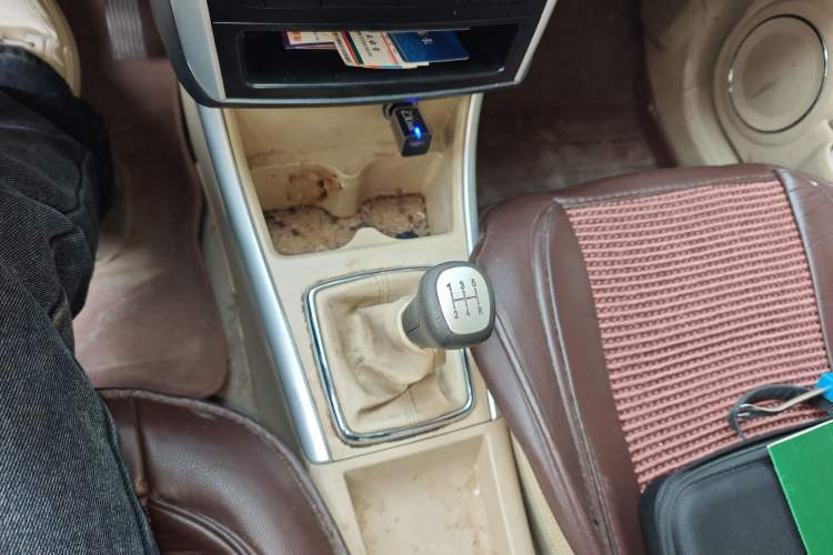 Used BAIC E Series 2012 Hatchback 1.3L Manual Liking Edition