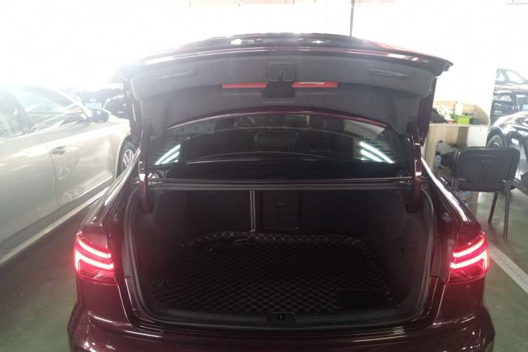 Used Audi A3 2018 30th Anniversary Edition Limousine 35 TFSI Fashion Model
