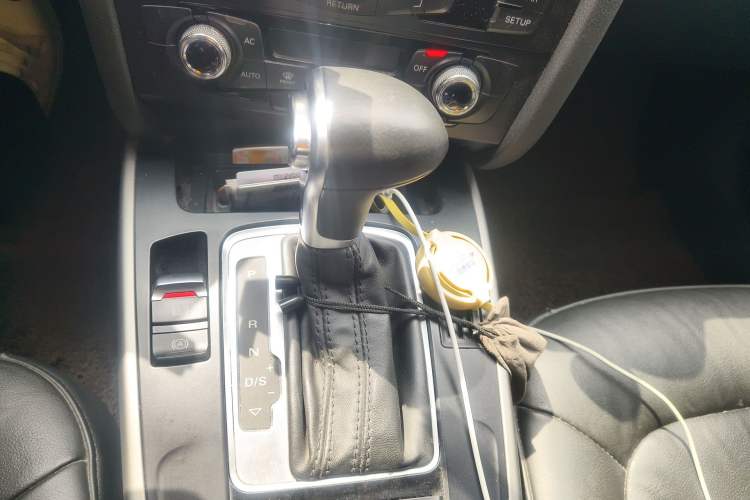 Used Audi A4L 2015 35 TFSI Automatic Standard Model
