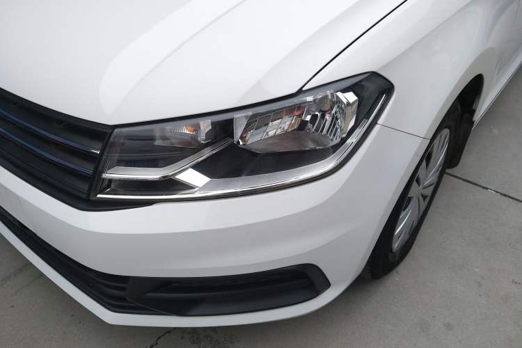 Used Volkswagen Santana 2018 1.5L Automatic Fashion Edition Left Front Headlight