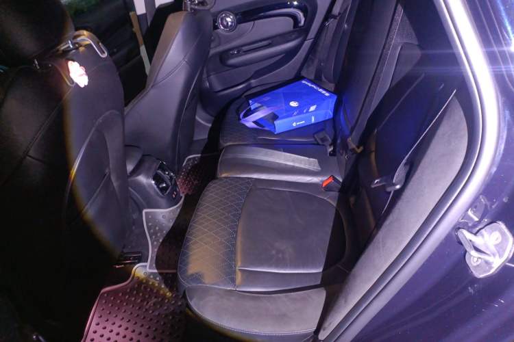 Used MINI Clubman 2019 1.5T COOPER Connoisseur
